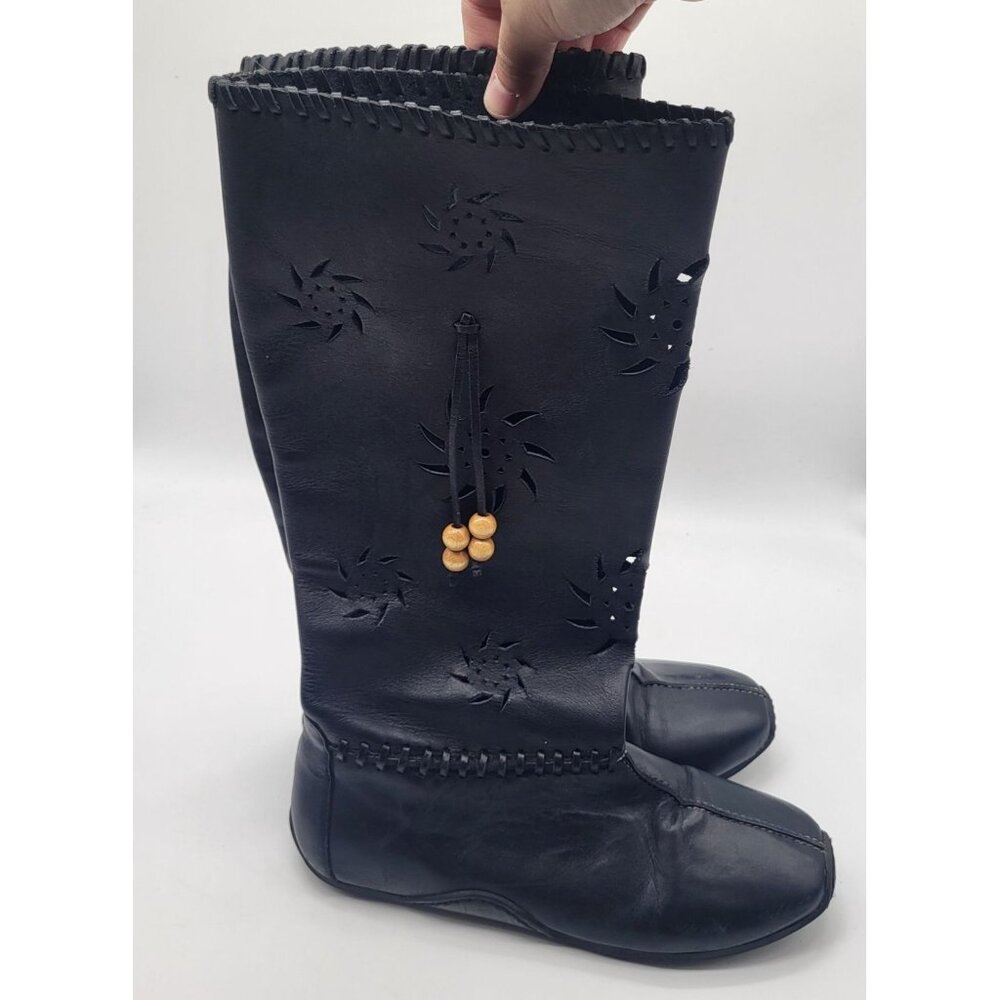 STEVE MADDEN SZ 7 Black Leather Moccasin Cutout Boots Festival Southwest Boho - Picture 2 of 13